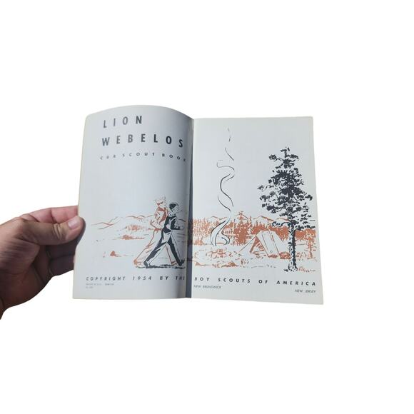 Vintage 1963 Lion-Webelos Cub Scout Book Paperback Boy Scouts of America BSA - Picture 6 of 6